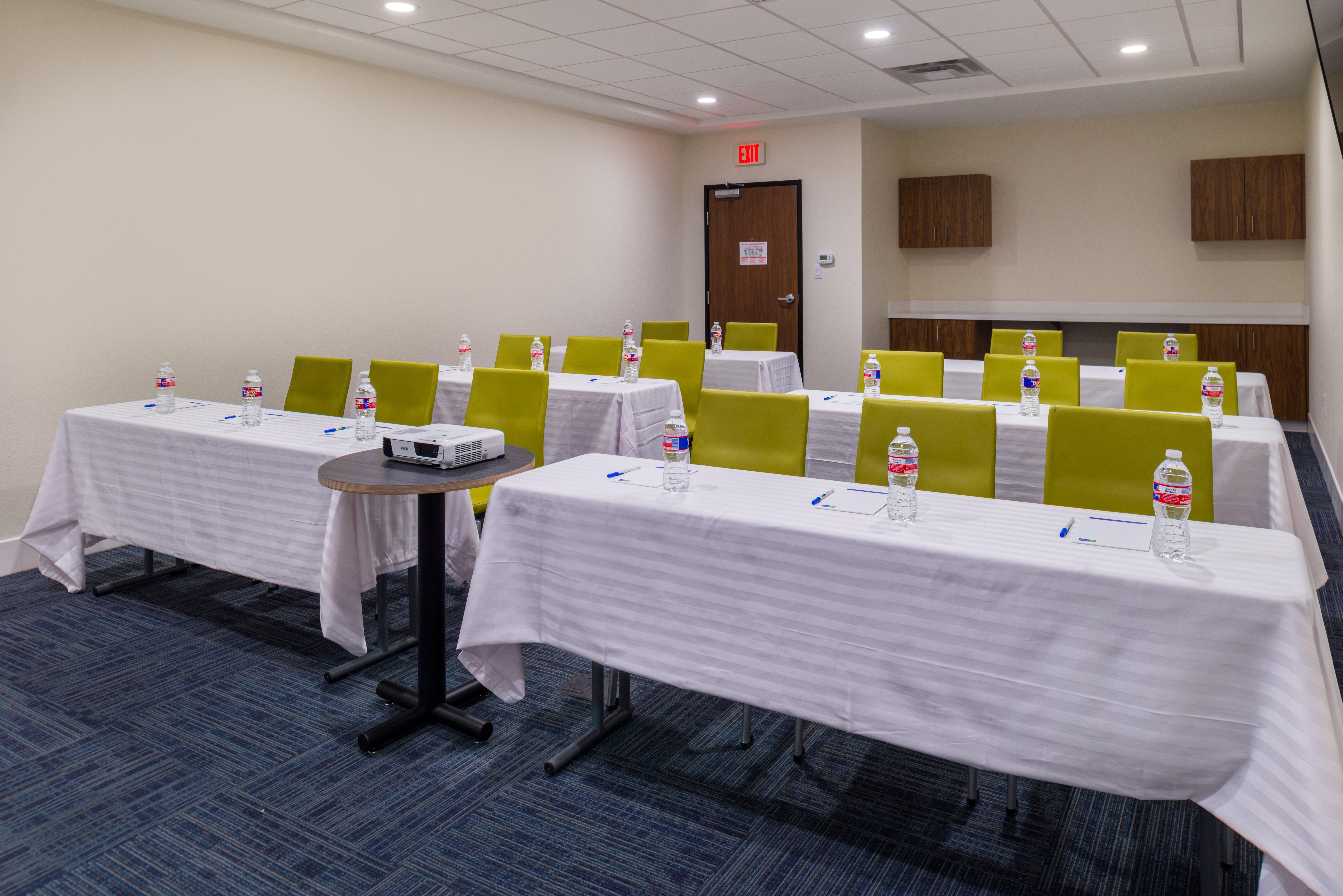 Holiday Inn Express Fort Worth West By Ihg Exterior photo